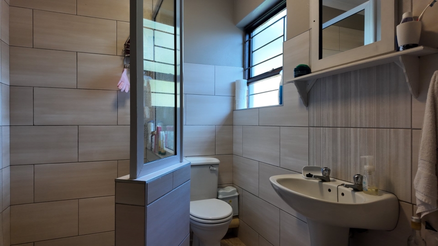 3 Bedroom Property for Sale in Stilbaai Wes Western Cape